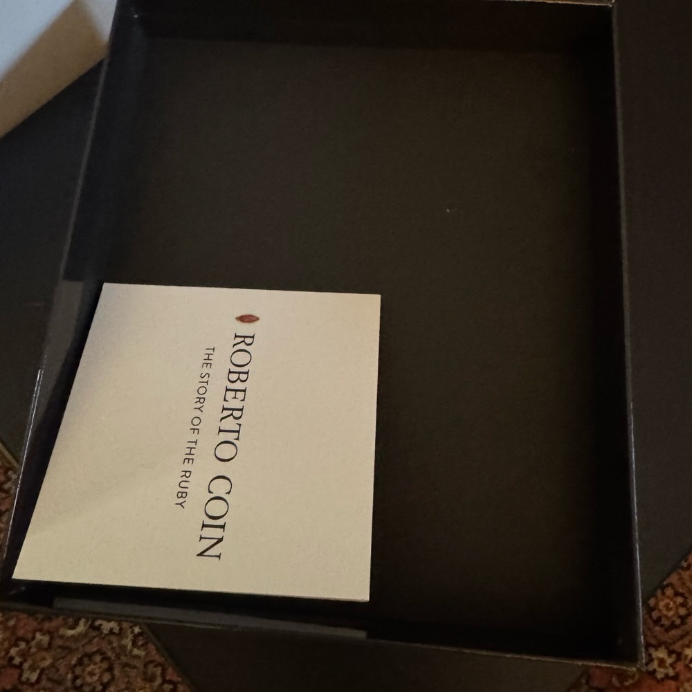 Roberto Coin Brown shiny gift Jewelry Box with Card
